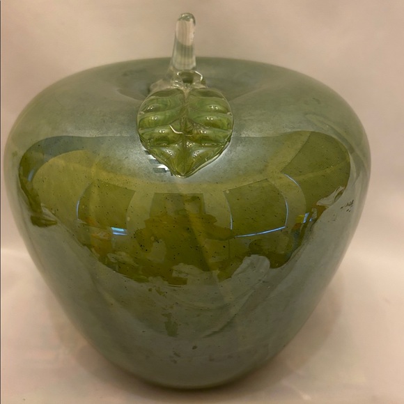 Other - VINTAGE STUNNING HAND BLOWN ART GLASS GREEN APPLE APPROX .7.5” H & 21” DIAMETER